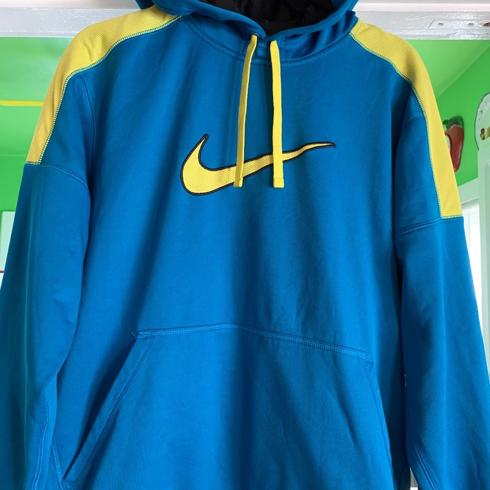 Nike Therma-Fit Pullover Hoodie Large